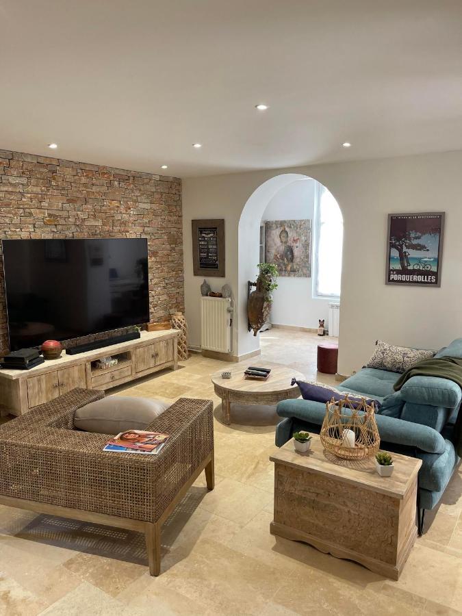 Rdc De Maison Avec Terrasse Barbecue Toulon Kültér fotó