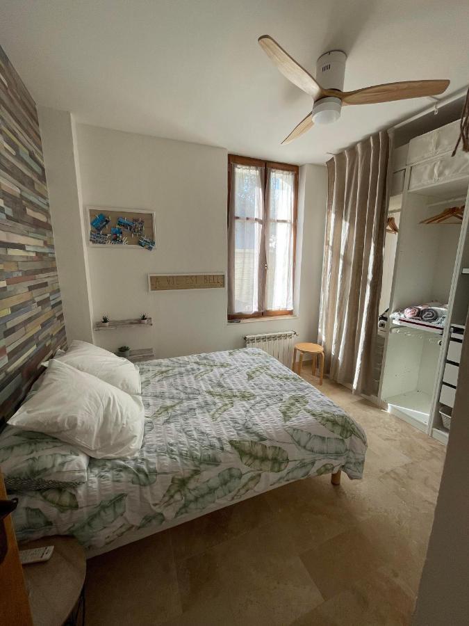 Rdc De Maison Avec Terrasse Barbecue Toulon Kültér fotó