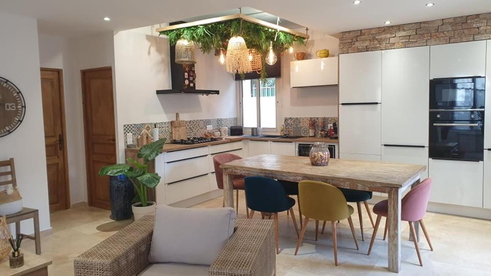 Rdc De Maison Avec Terrasse Barbecue Toulon Kültér fotó